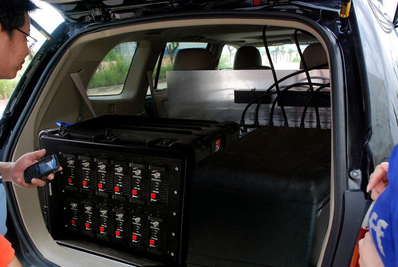 868W High Power UHF VHF Jammer Fully Integrated Broad Band Jamming System 5